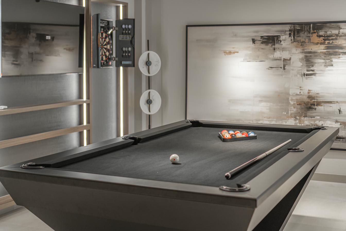 Jomtien Paradise games room with billiards